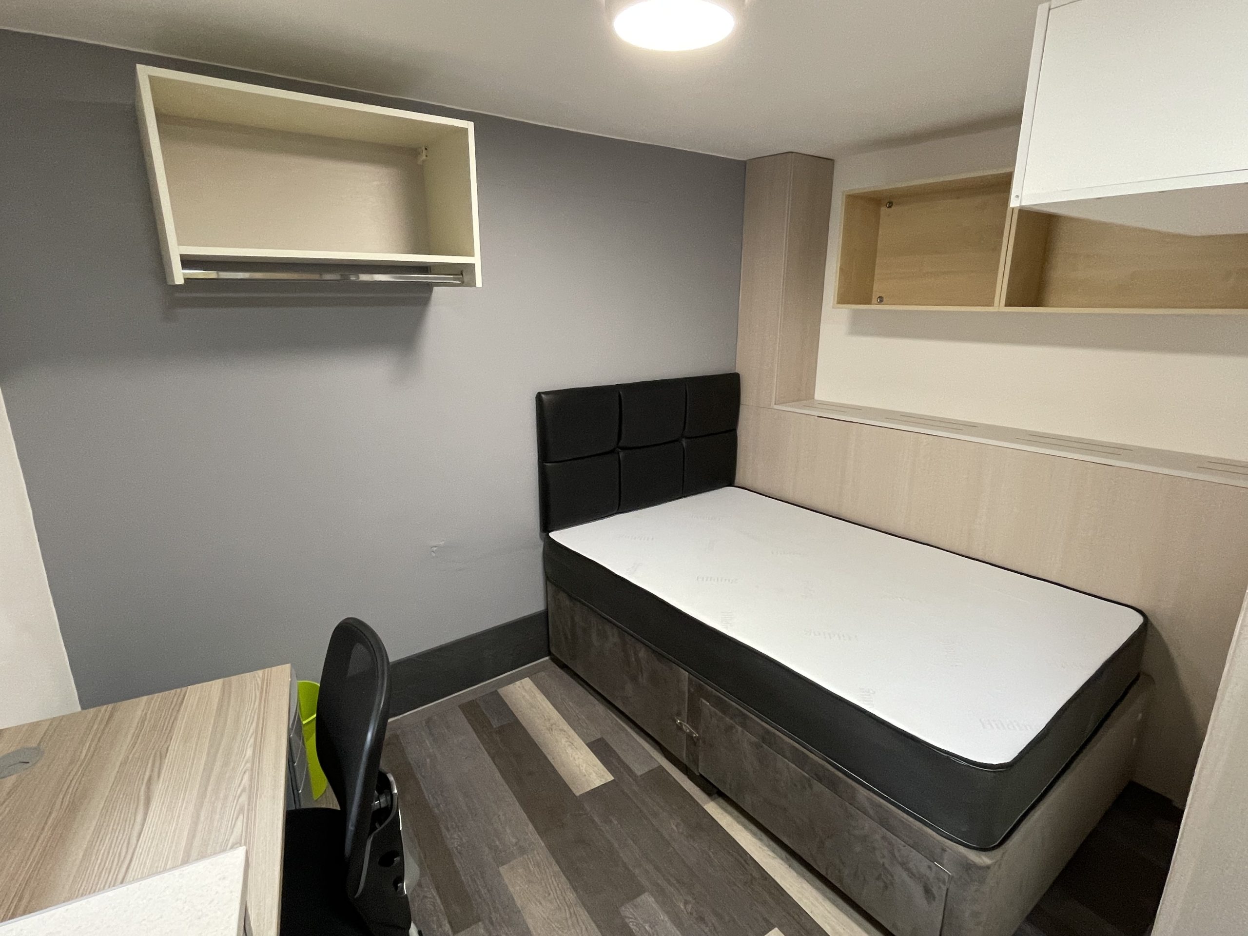 Harborne Lane 187 - Upper Junior Studio - G7